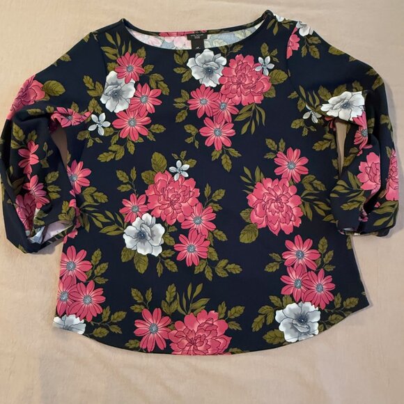 Ann Taylor‎ Factory Pink Floral 3/4 knotted Sleeve Top Size LP - Picture 5 of 7